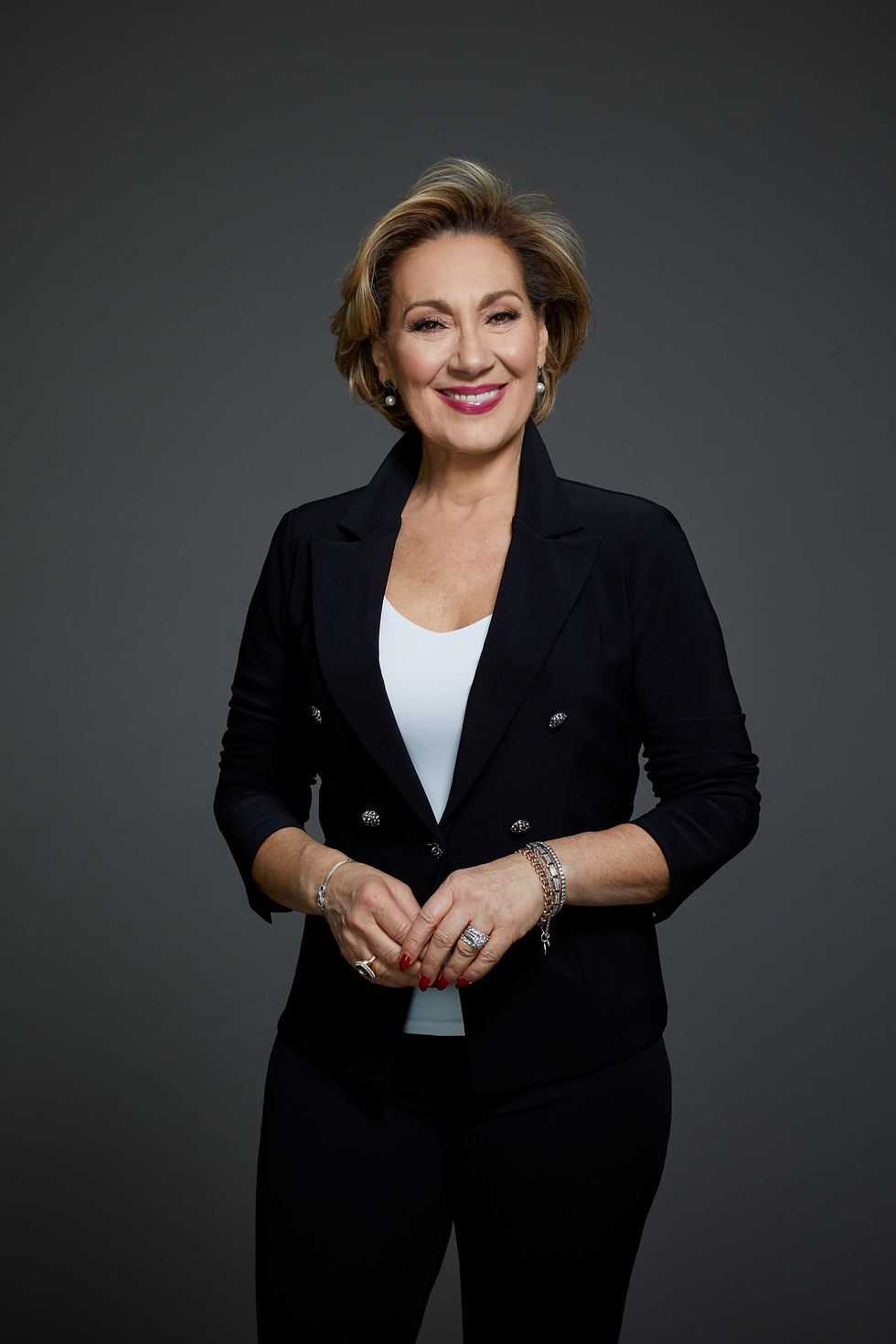 Daniele_Henkel-Time-to-act